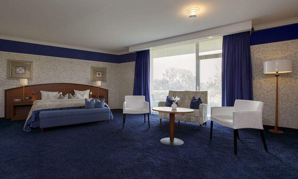 Van Der Valk Hotel Melle - Osnabrueck エクステリア 写真